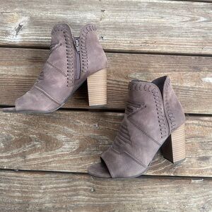 New Directions Taupe Open toe Ankle Booties